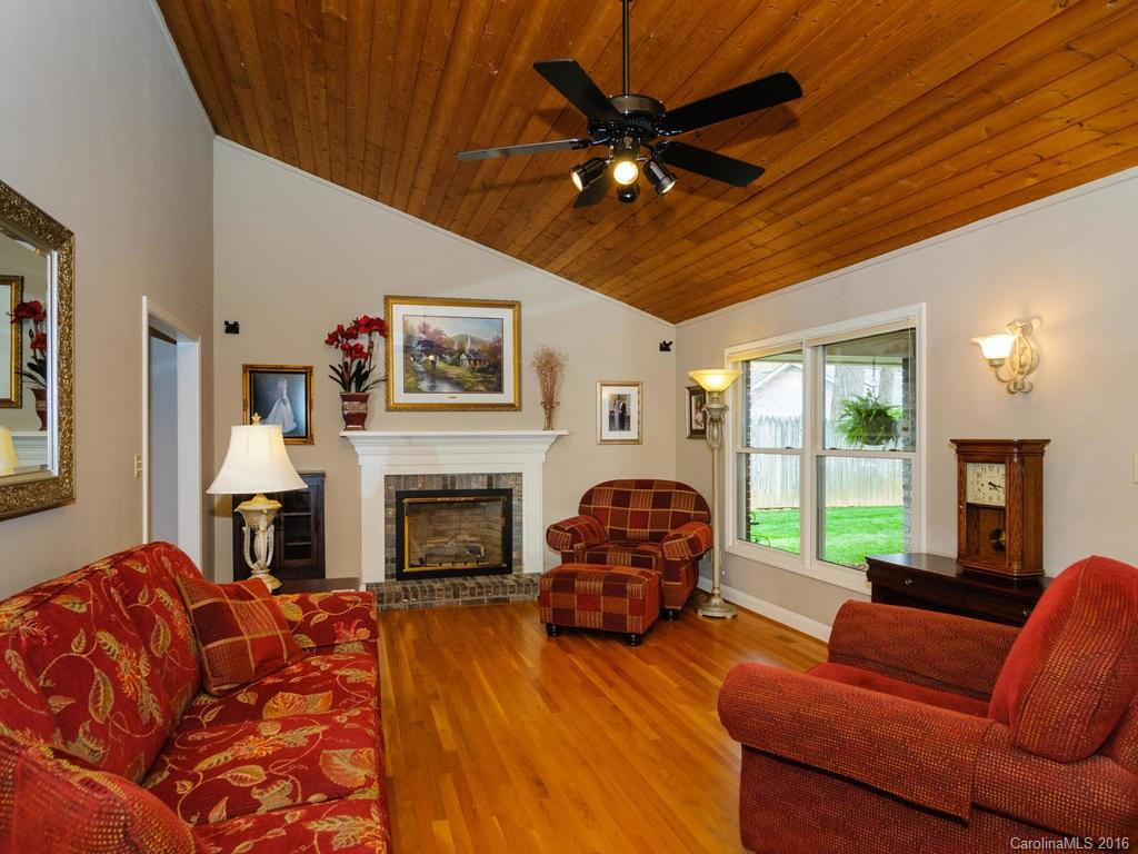1001 Windsor Drive #22 - Photo 9