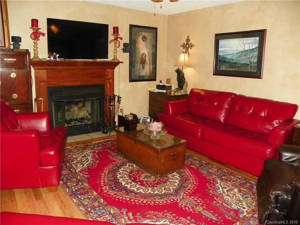 21 Cornelia Lane - Photo 2