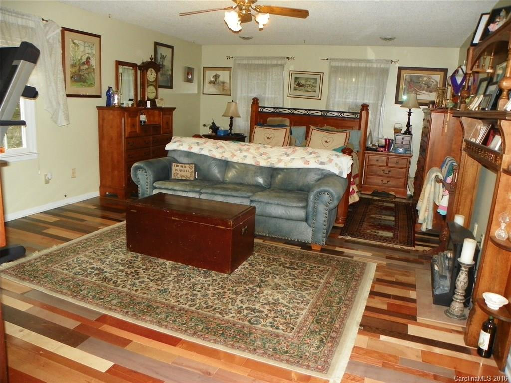 21 Cornelia Lane - Photo 8