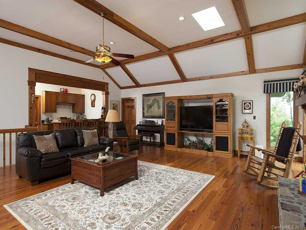 117 Little Cherokee Ridge - Photo 3