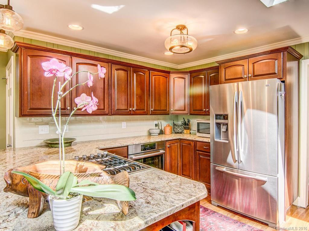 721 Hills Road - Photo 18
