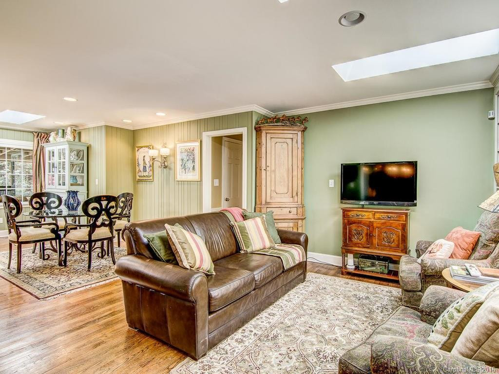 721 Hills Road - Photo 5