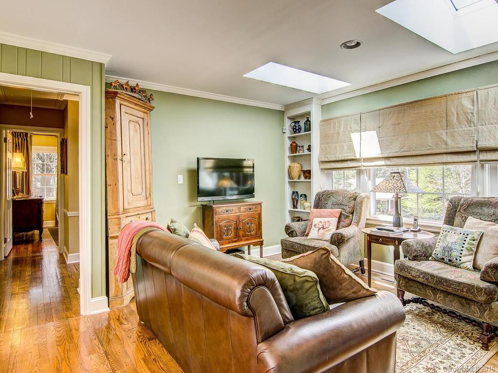 721 Hills Road - Photo 6