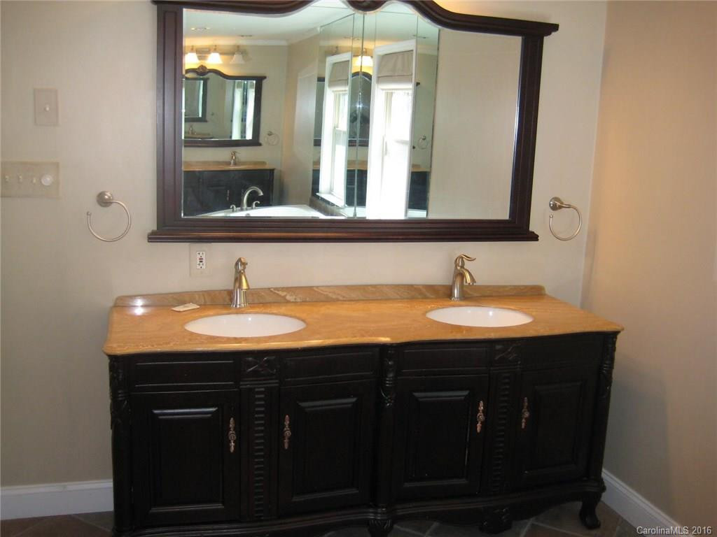 549 Cagle Cove - Photo 8