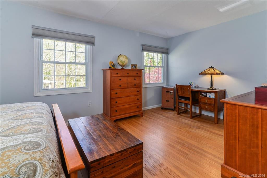 8 Ferncliff Drive - Photo 12