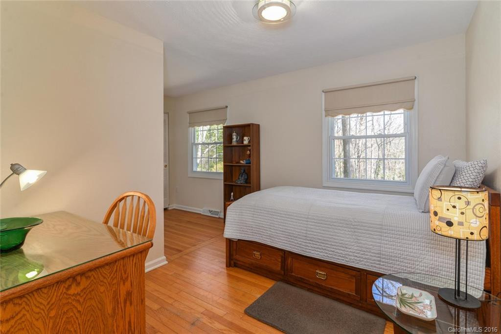 8 Ferncliff Drive - Photo 14