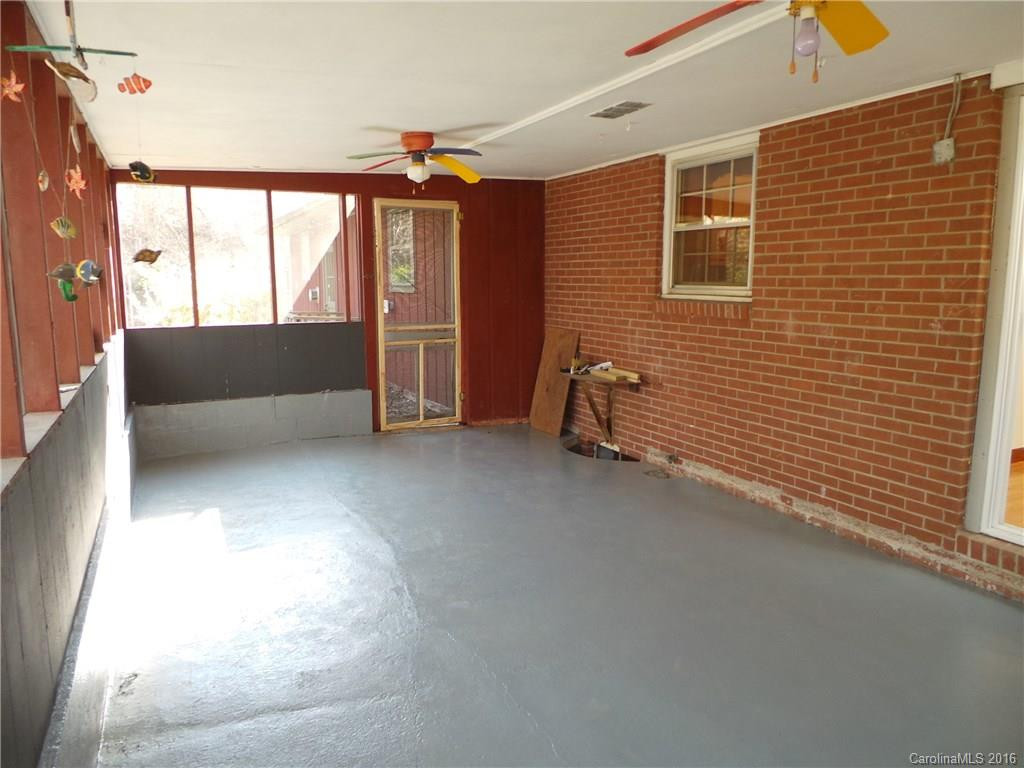 55 Buck Shoals Road - Photo 3