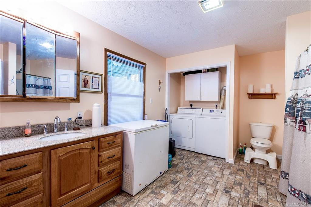 281 Fox Hollow Road - Photo 12