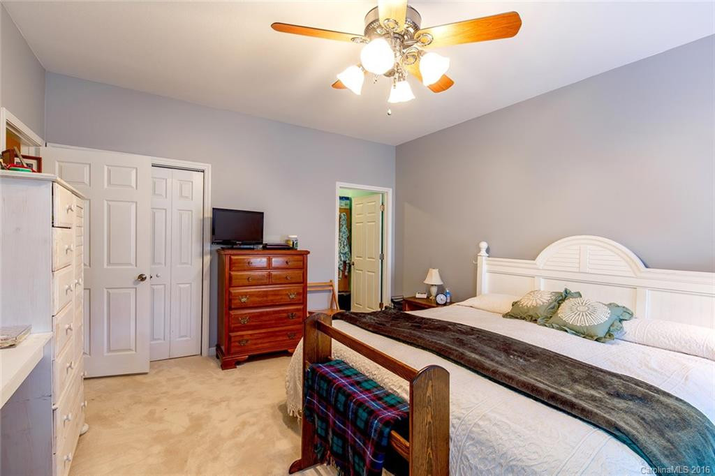 281 Fox Hollow Road - Photo 9