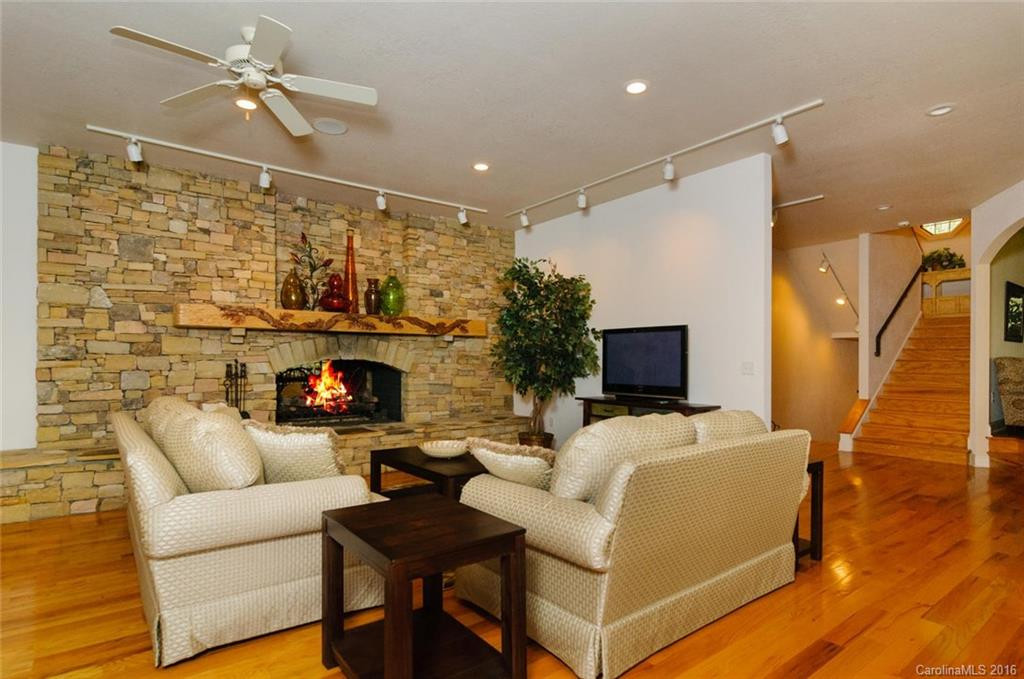 168 Anderson Oaks Drive - Photo 4