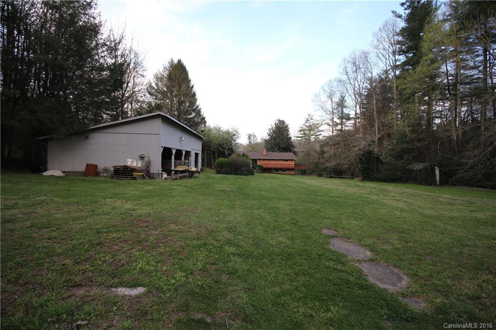 5499 New Hendersonville Highway - Photo 8