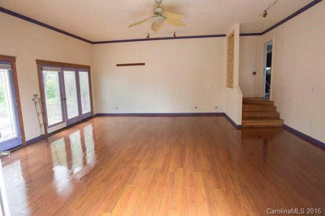 110 Walt Haven Drive - Photo 15