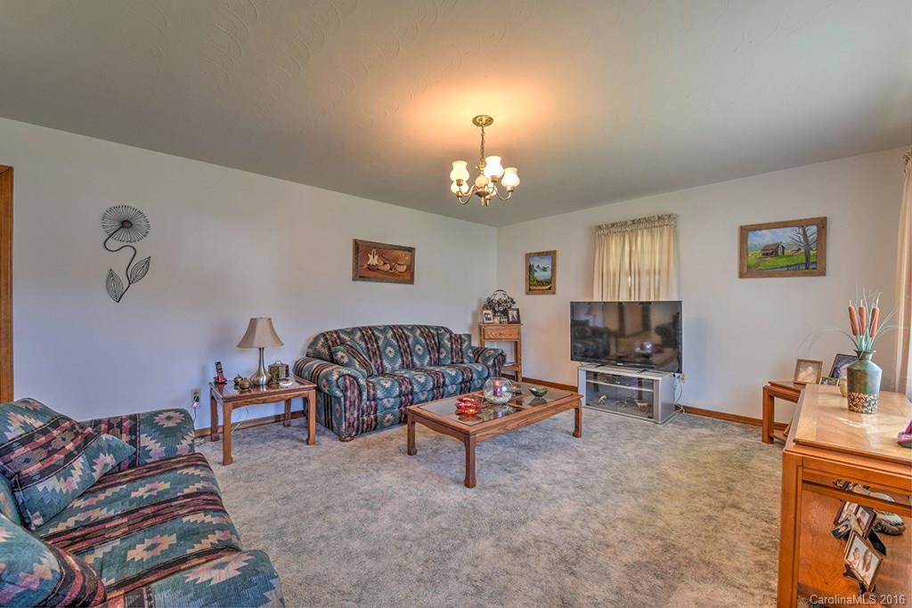 55 Valley View Circle - Photo 11