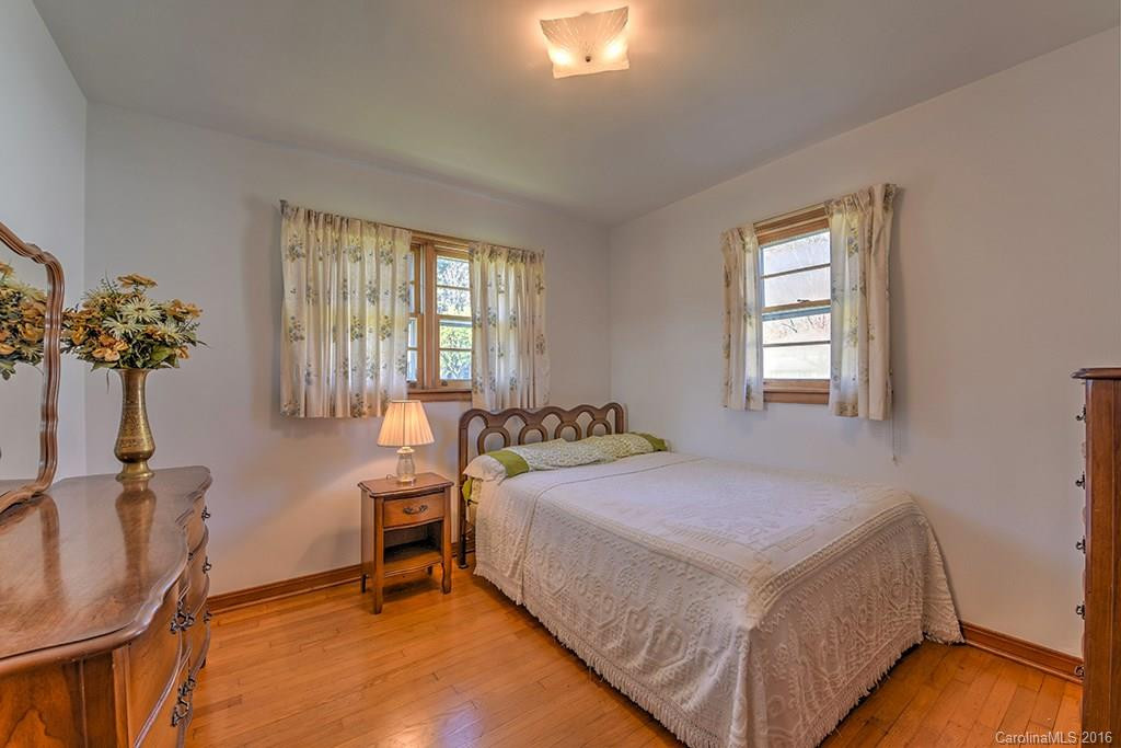 55 Valley View Circle - Photo 16