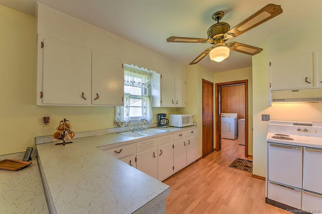 55 Valley View Circle - Photo 4