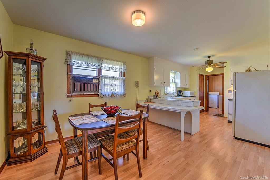 55 Valley View Circle - Photo 5