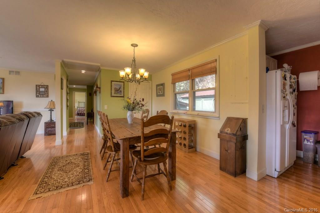 630 Autumn Drive - Photo 12