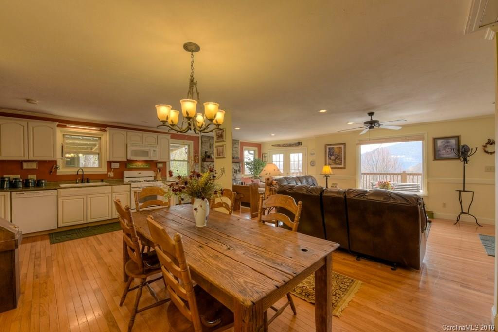 630 Autumn Drive - Photo 13