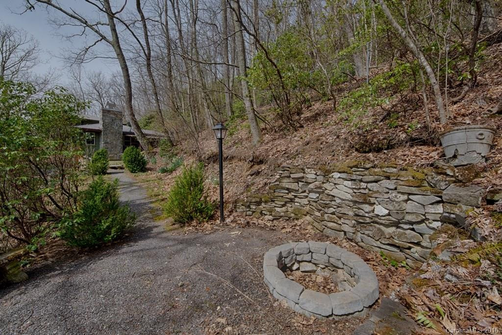 630 Autumn Drive - Photo 3