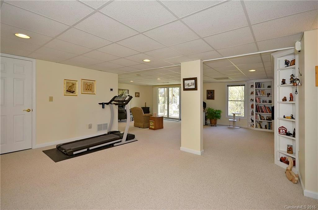 112 Fairway Knoll Drive - Photo 13