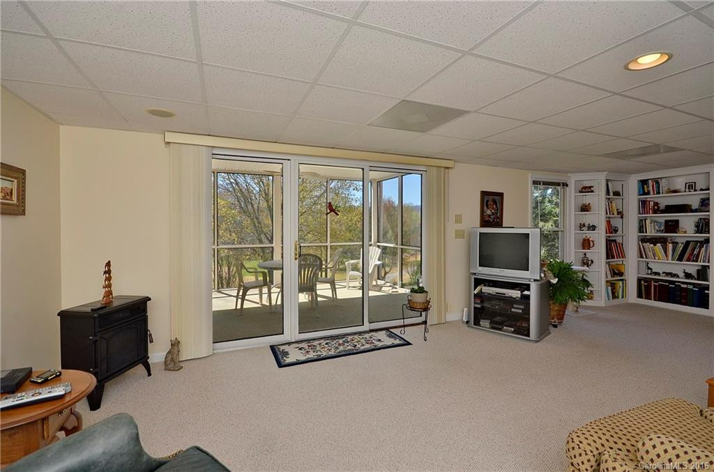 112 Fairway Knoll Drive - Photo 14