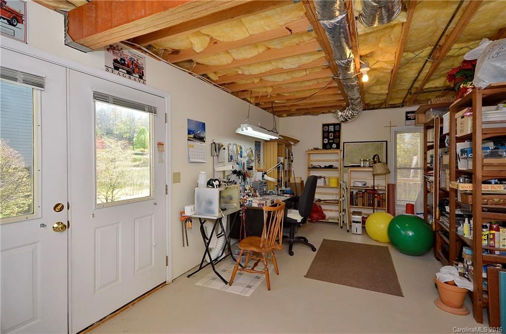 112 Fairway Knoll Drive - Photo 16
