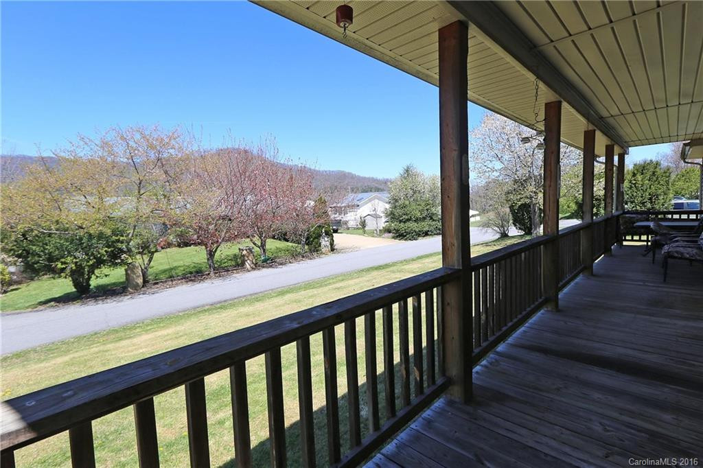 186 Rachael Drive - Photo 2