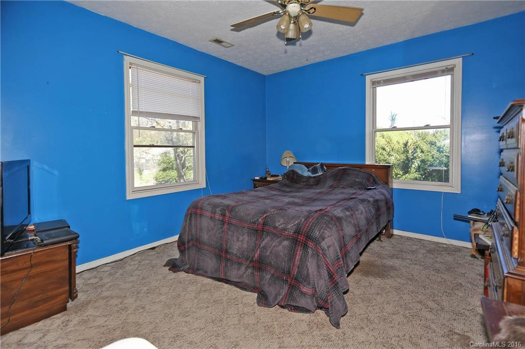186 Rachael Drive - Photo 9