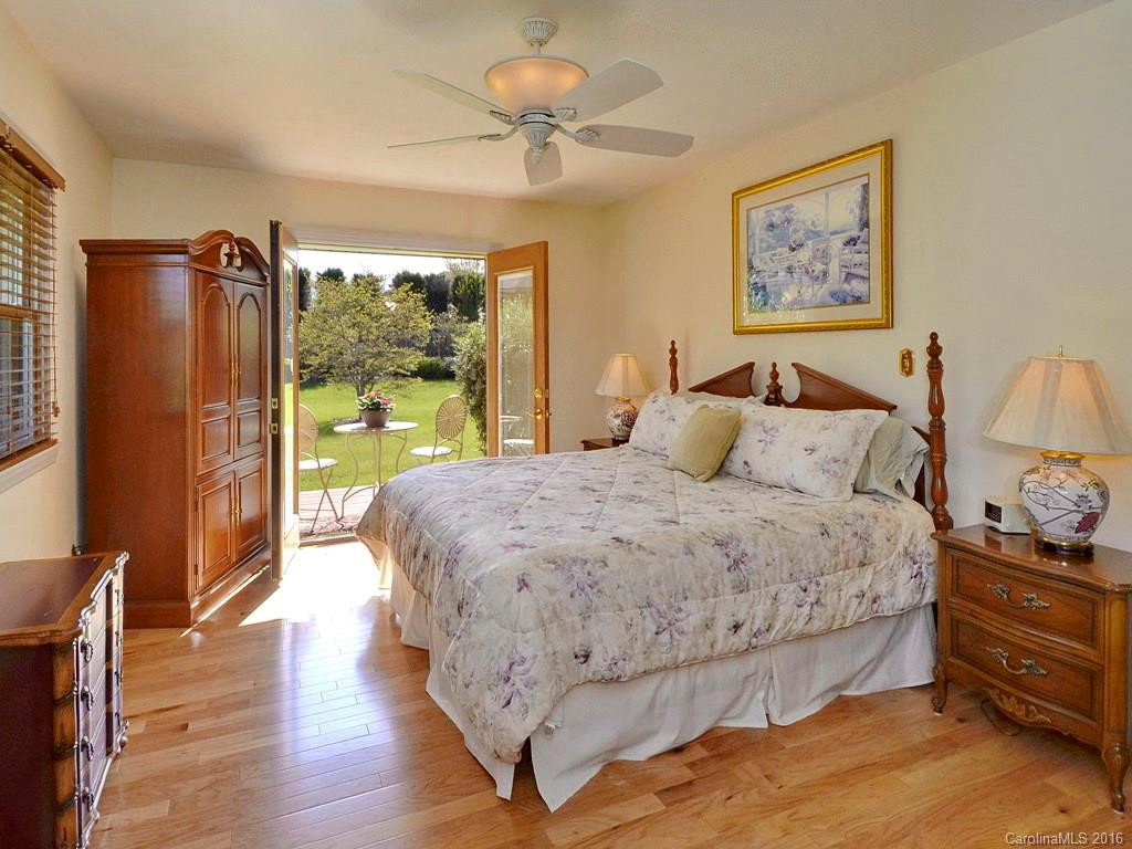 291 Plott Drive - Photo 11