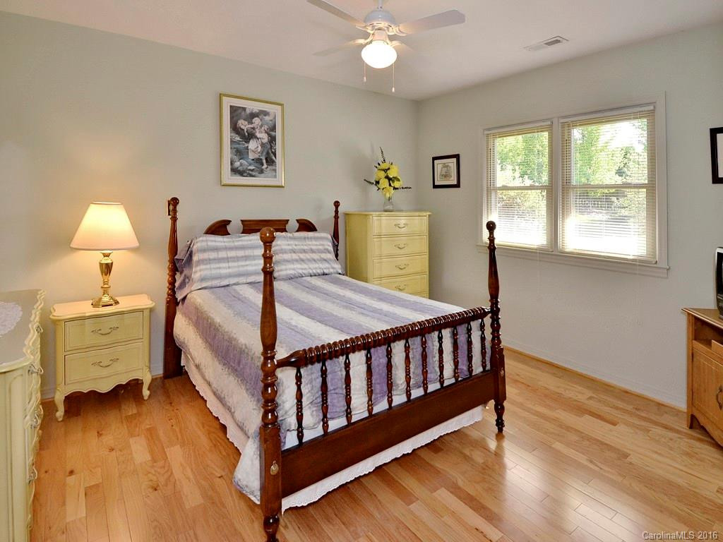 291 Plott Drive - Photo 13