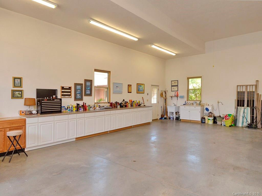 291 Plott Drive - Photo 19