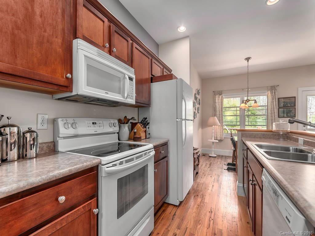 14 Lamar Avenue - Photo 8