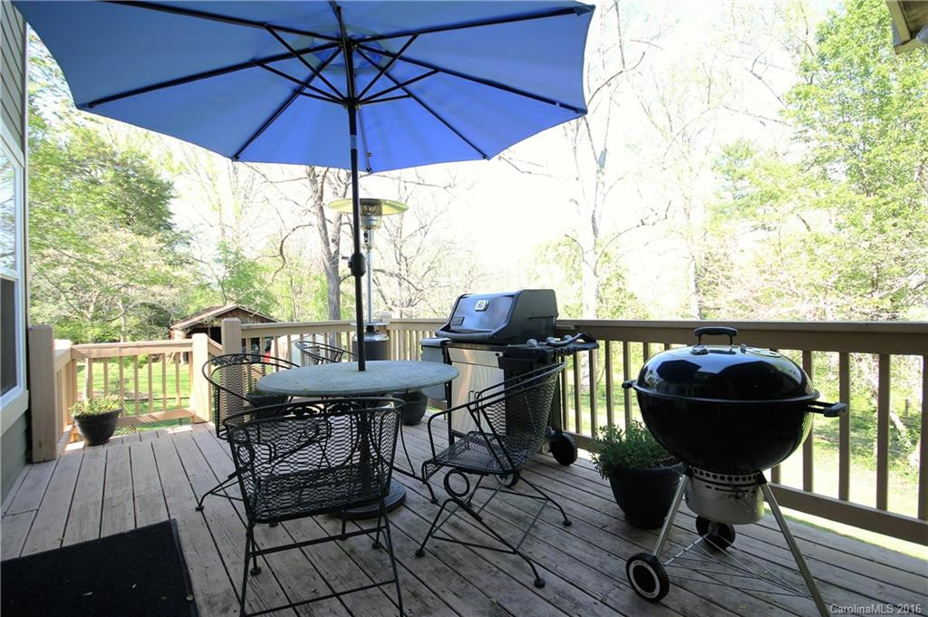 79 Ashworth Avenue - Photo 5