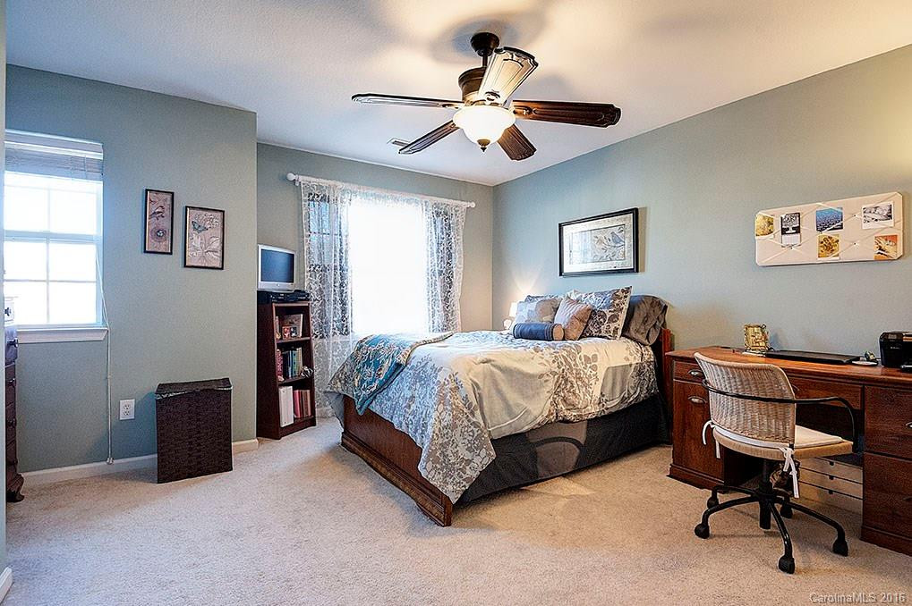 99 Stafford Court #52 - Photo 15