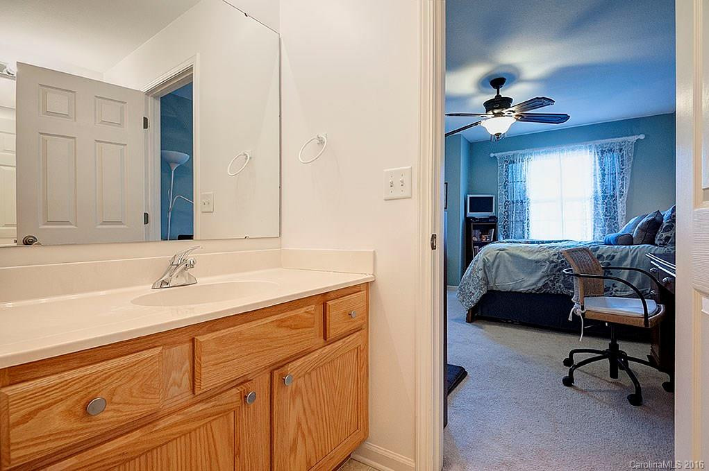 99 Stafford Court #52 - Photo 17