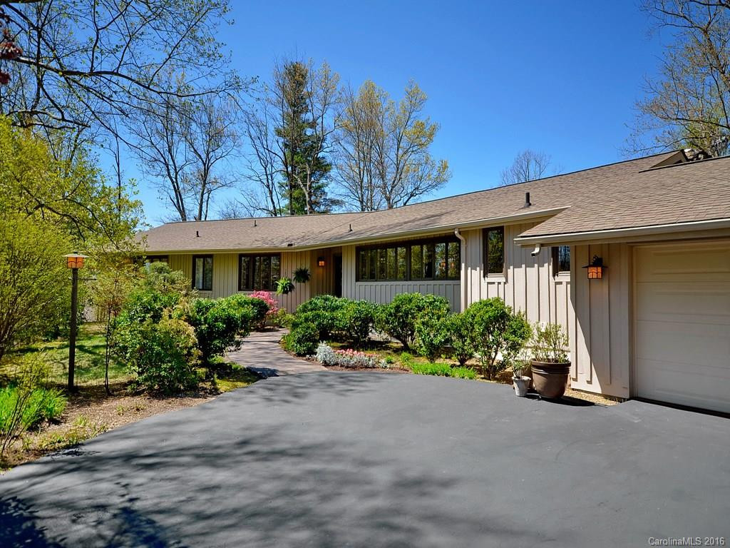 1412 Rambling Oaks Trail - Photo 2