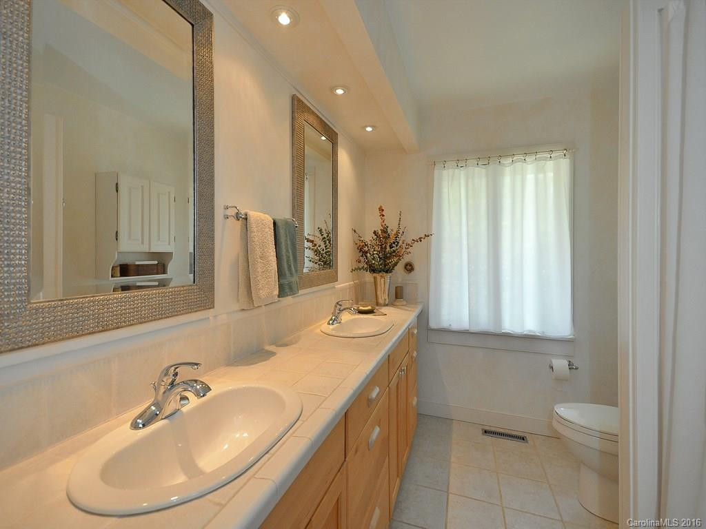 1412 Rambling Oaks Trail - Photo 20