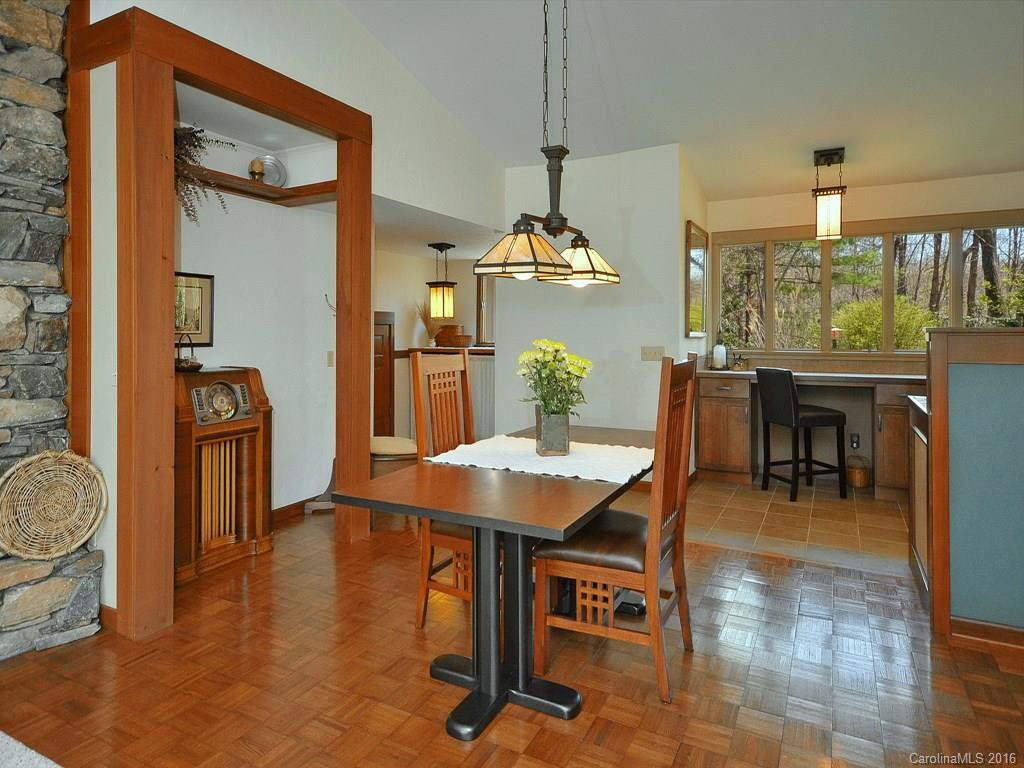 1412 Rambling Oaks Trail - Photo 10