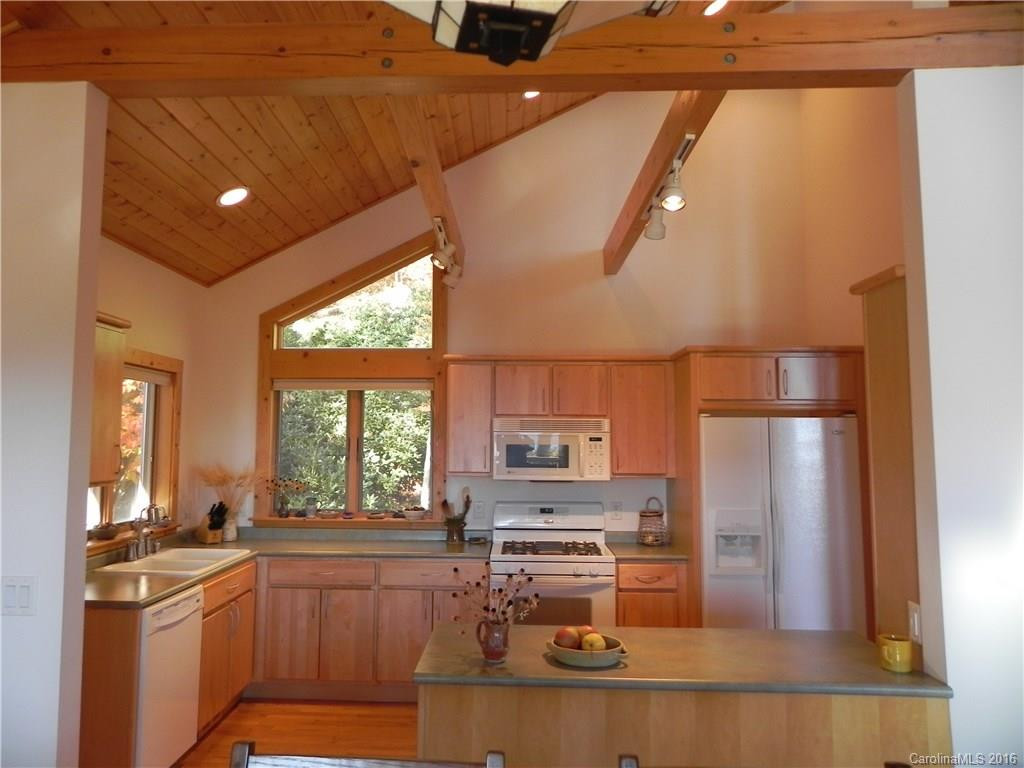 394 Scenic Circle - Photo 11