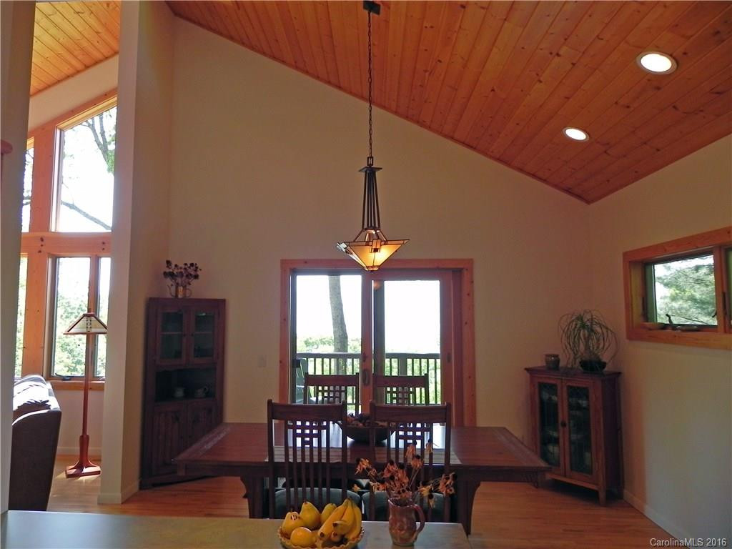 394 Scenic Circle - Photo 12
