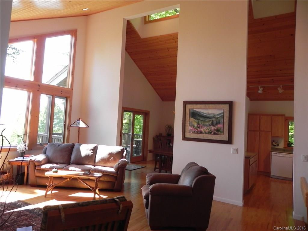 394 Scenic Circle - Photo 7