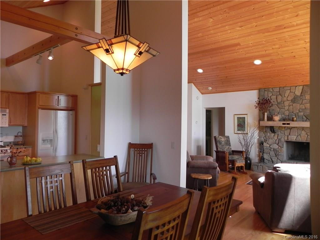 394 Scenic Circle - Photo 10