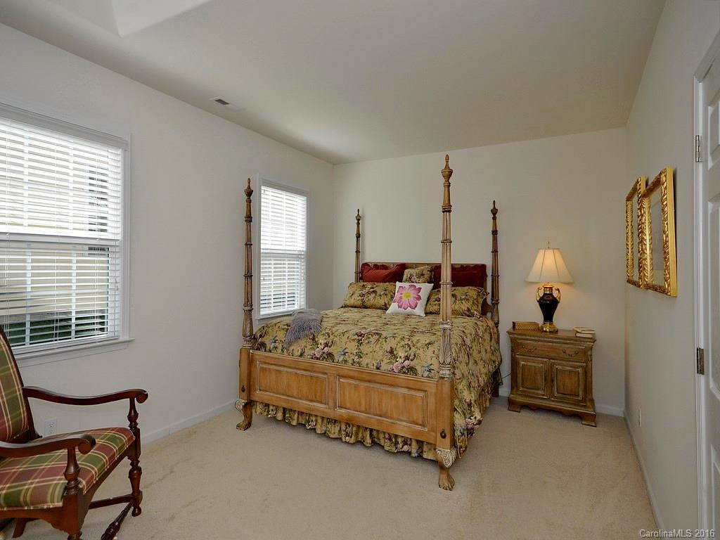89 Brookstone Court - Photo 13