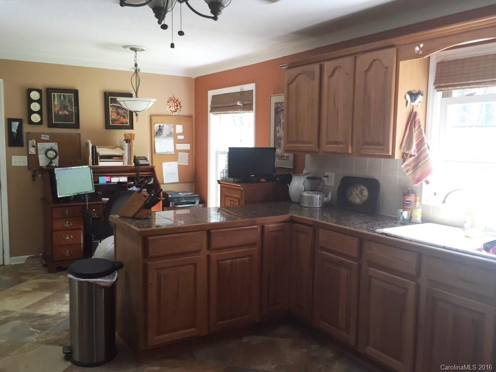 121 Rugby Forest Lane - Photo 11