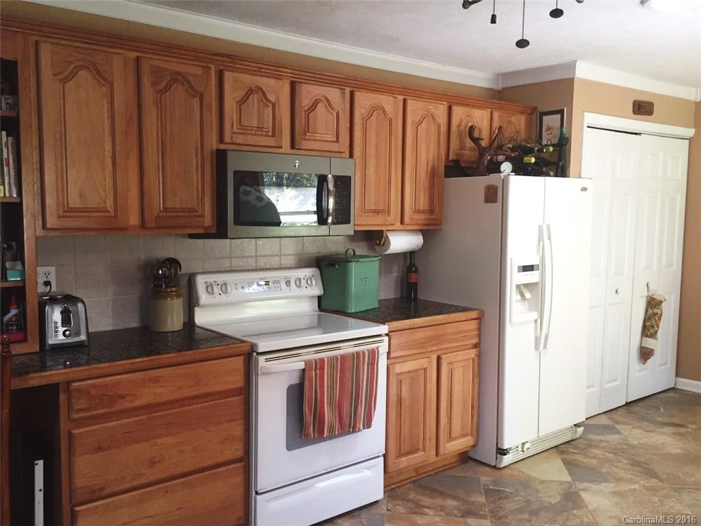 121 Rugby Forest Lane - Photo 10
