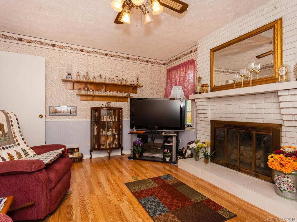 230 Shannon Road - Photo 7
