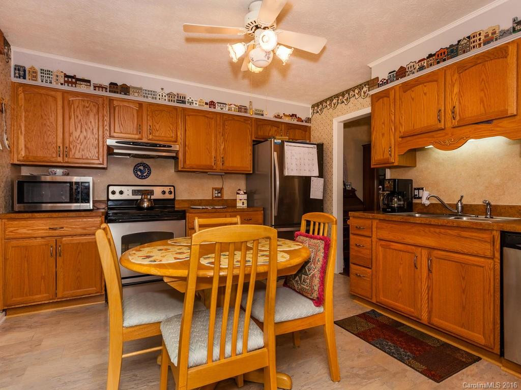 230 Shannon Road - Photo 9