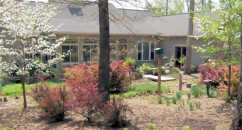 100 Hannah Drive - Photo 2
