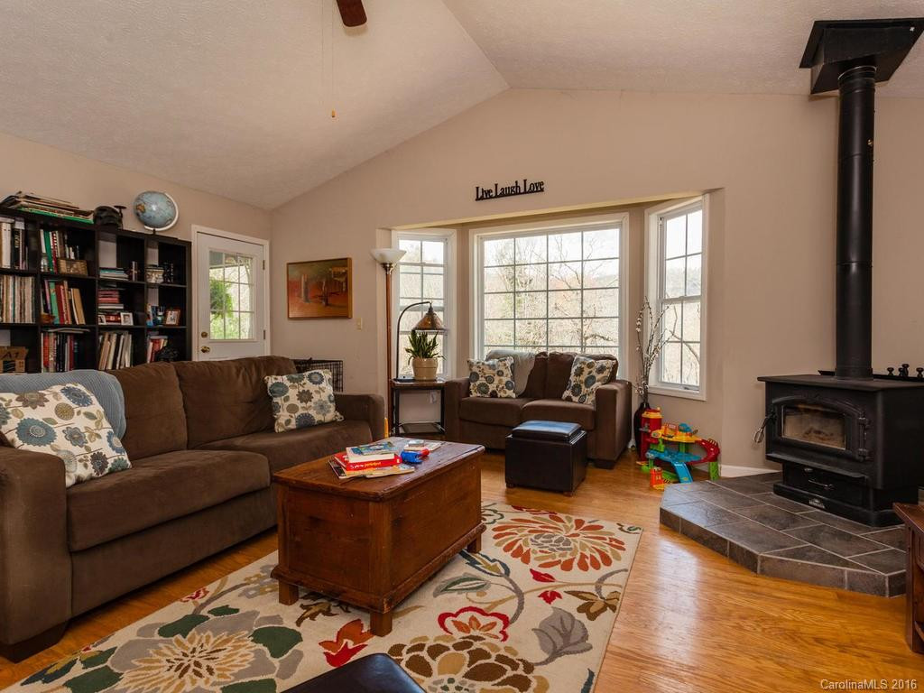 108 Flatwood Lane #1 - Photo 4
