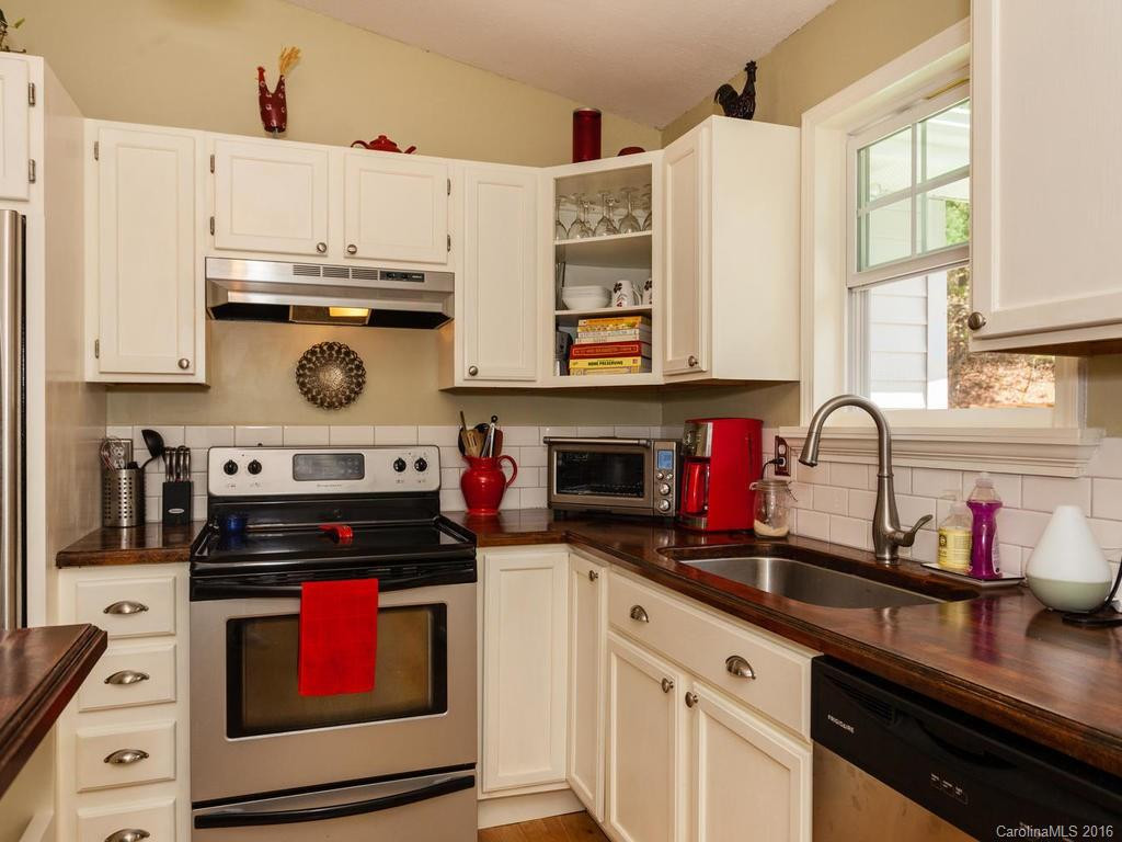 108 Flatwood Lane #1 - Photo 8